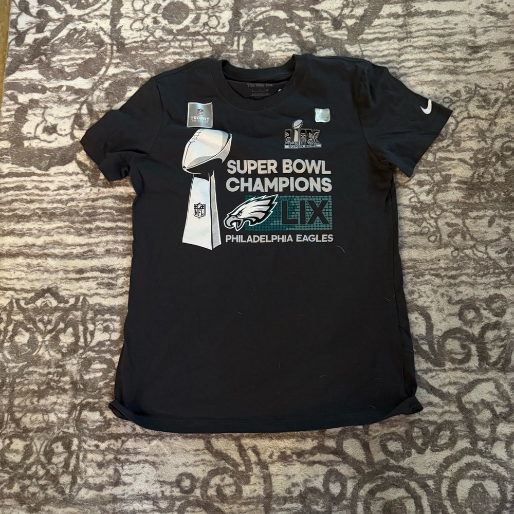 Nike Philadelphia Eagles Super Bowl LIX Champions Women's Tee - Small